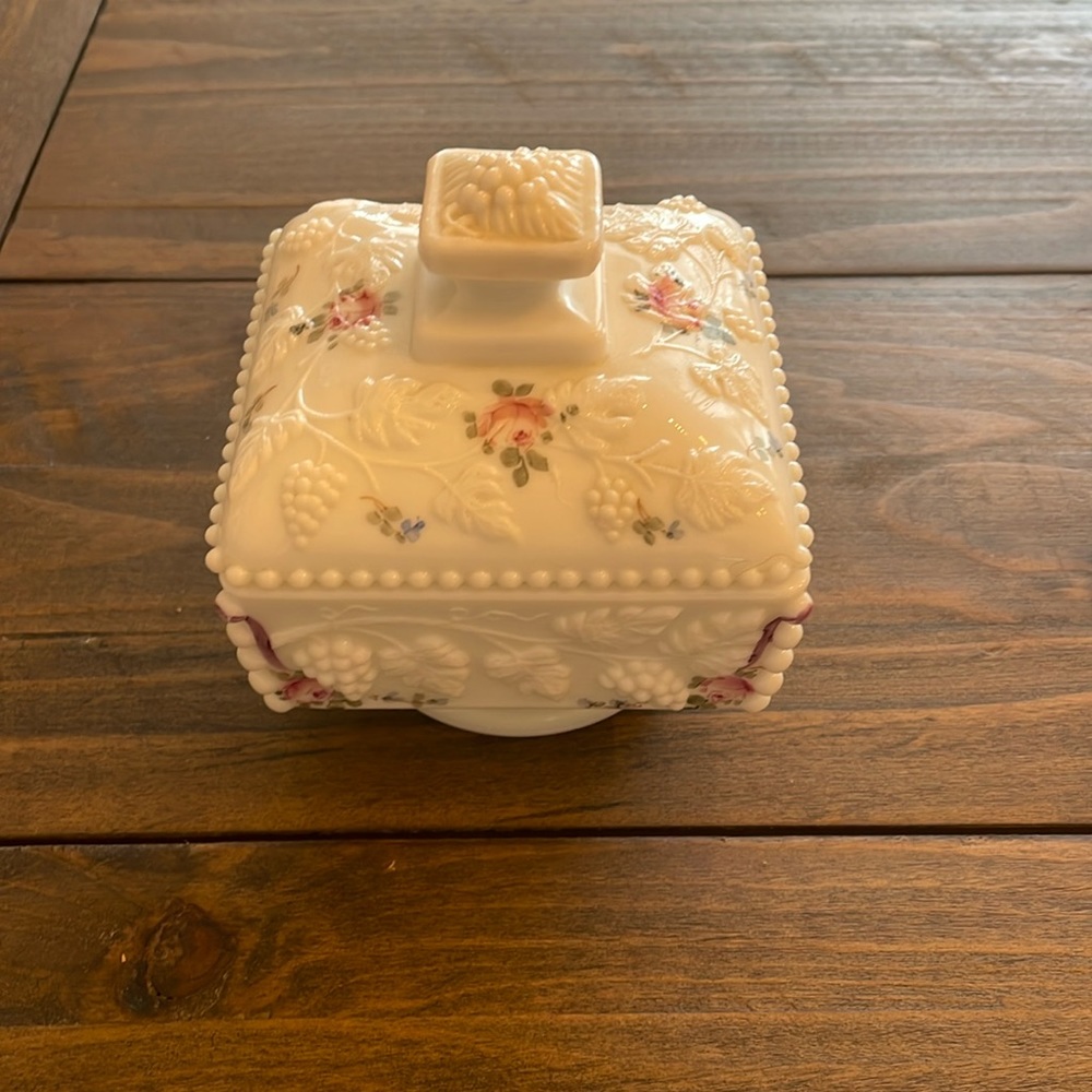 Westmoreland Milk Glass Pedestal Candy Dish Grapevine & Flowers